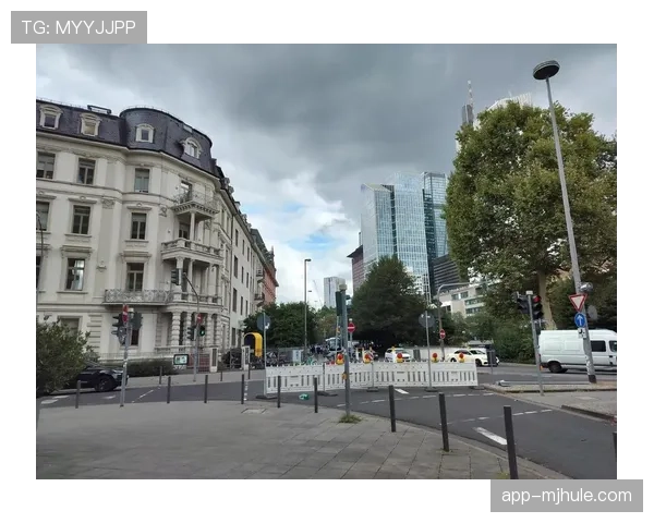 法兰克福身价逆势暴涨2600万欧元，冬窗操作成效跻身联赛前五